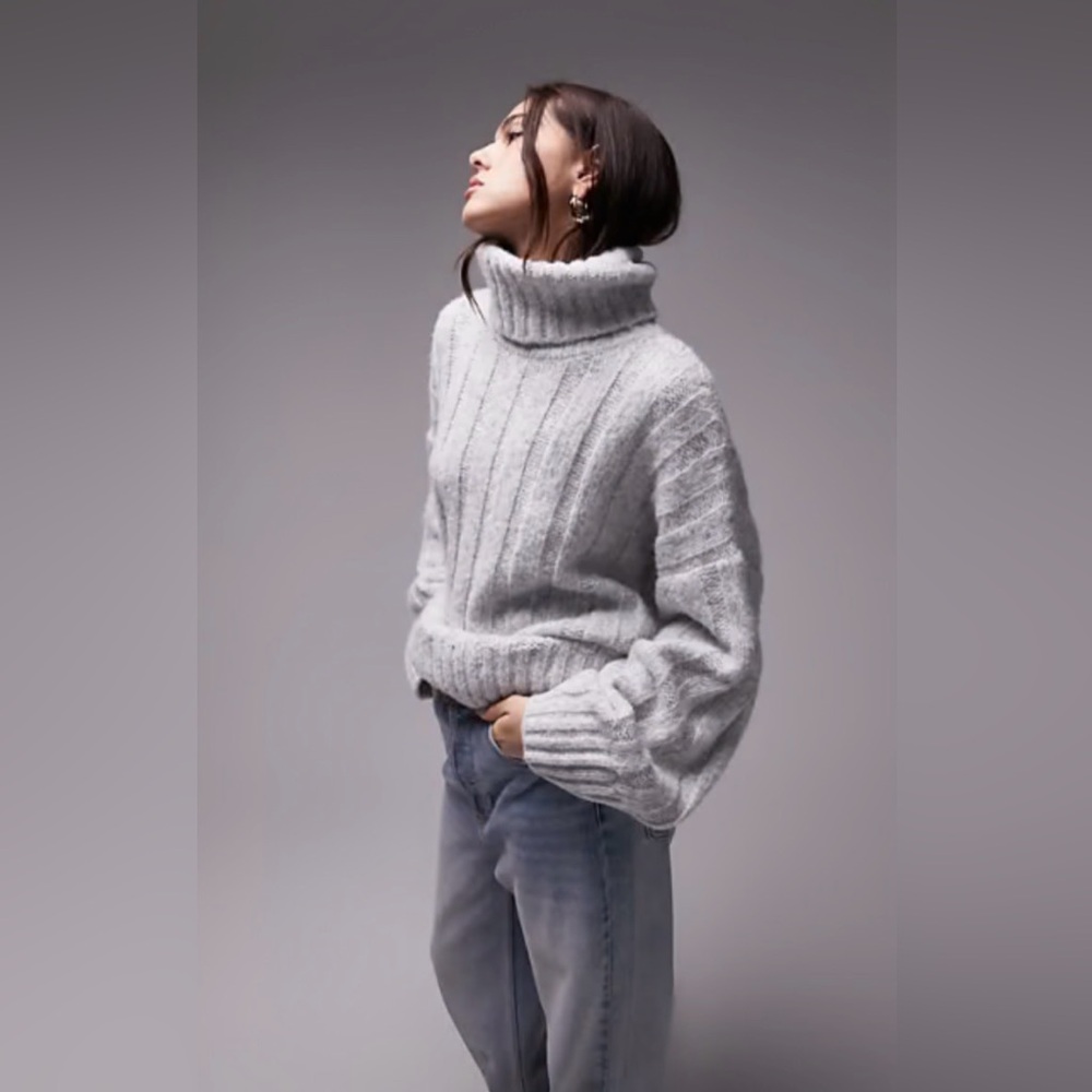 Topshop Oversized Chunky Ribbed Turtleneck Sweater - Light Gray